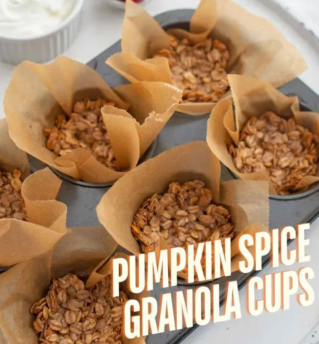 Recette halloween saine : Pumpkin spice granola cups au yaourt grec